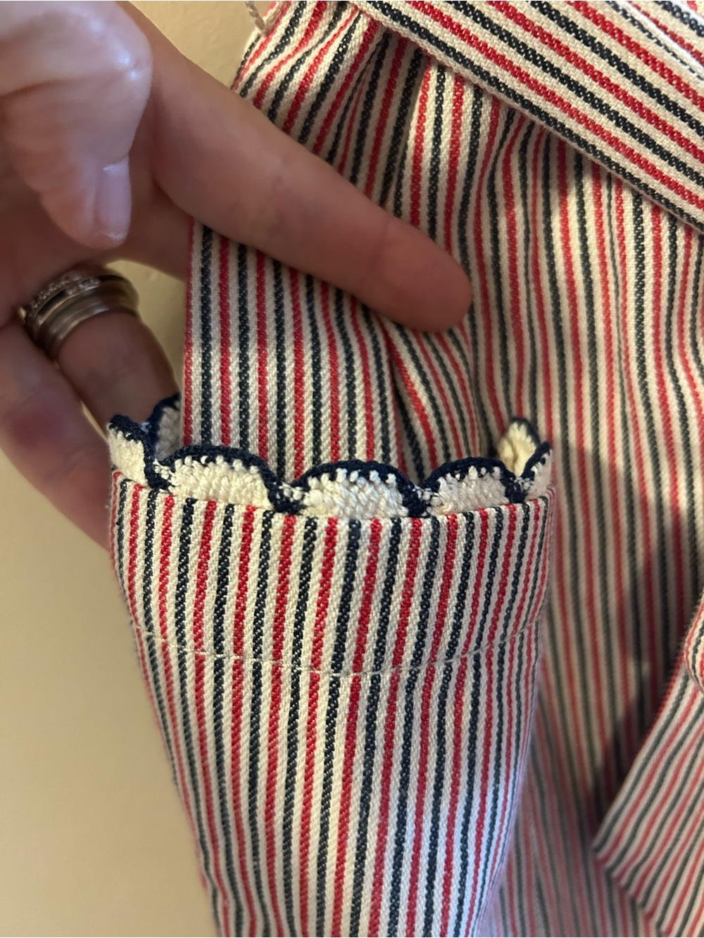NWT, Tuckernuck Medium, Navy Red Cream Striped short sleeve tie-belt dress - Picture 5 of 5
